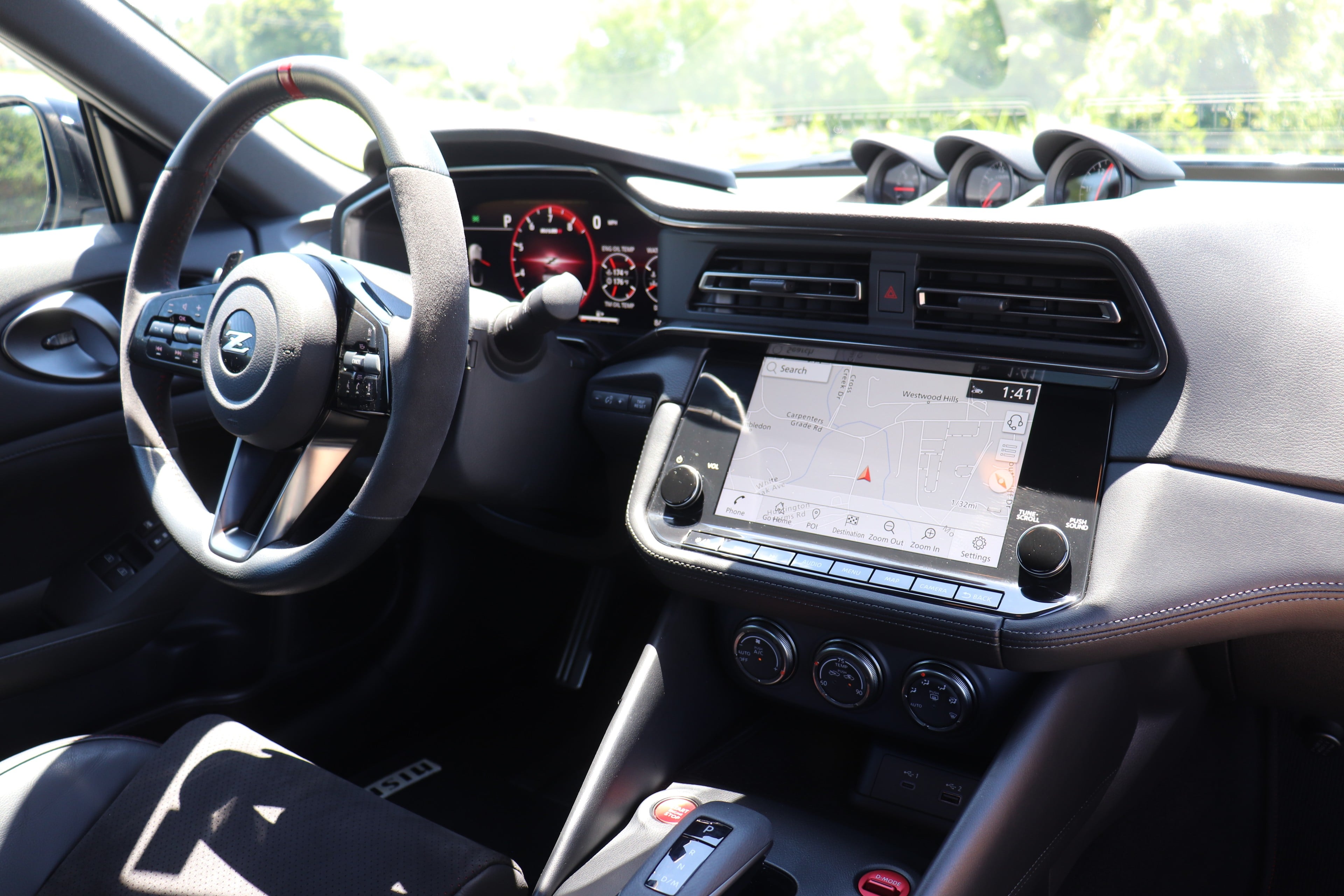 2024 Nissan Z — Photo 16