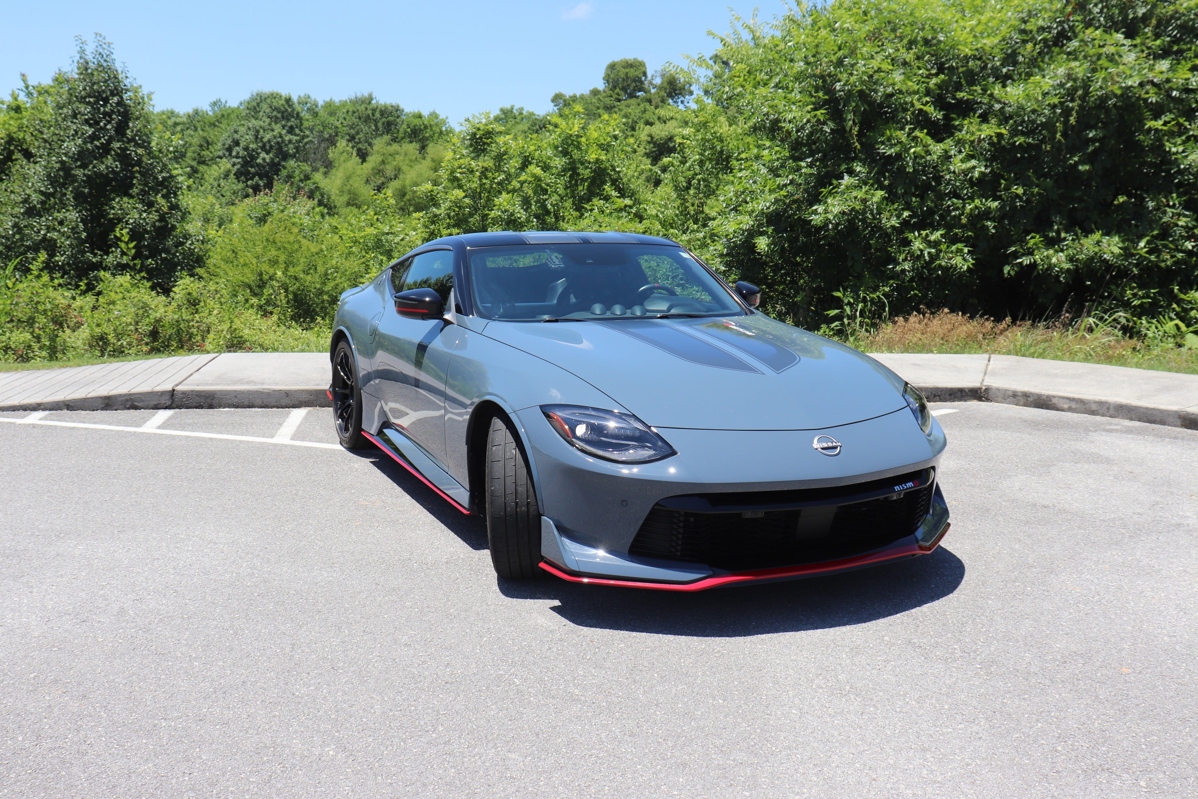 2024 Nissan Z — Photo 2