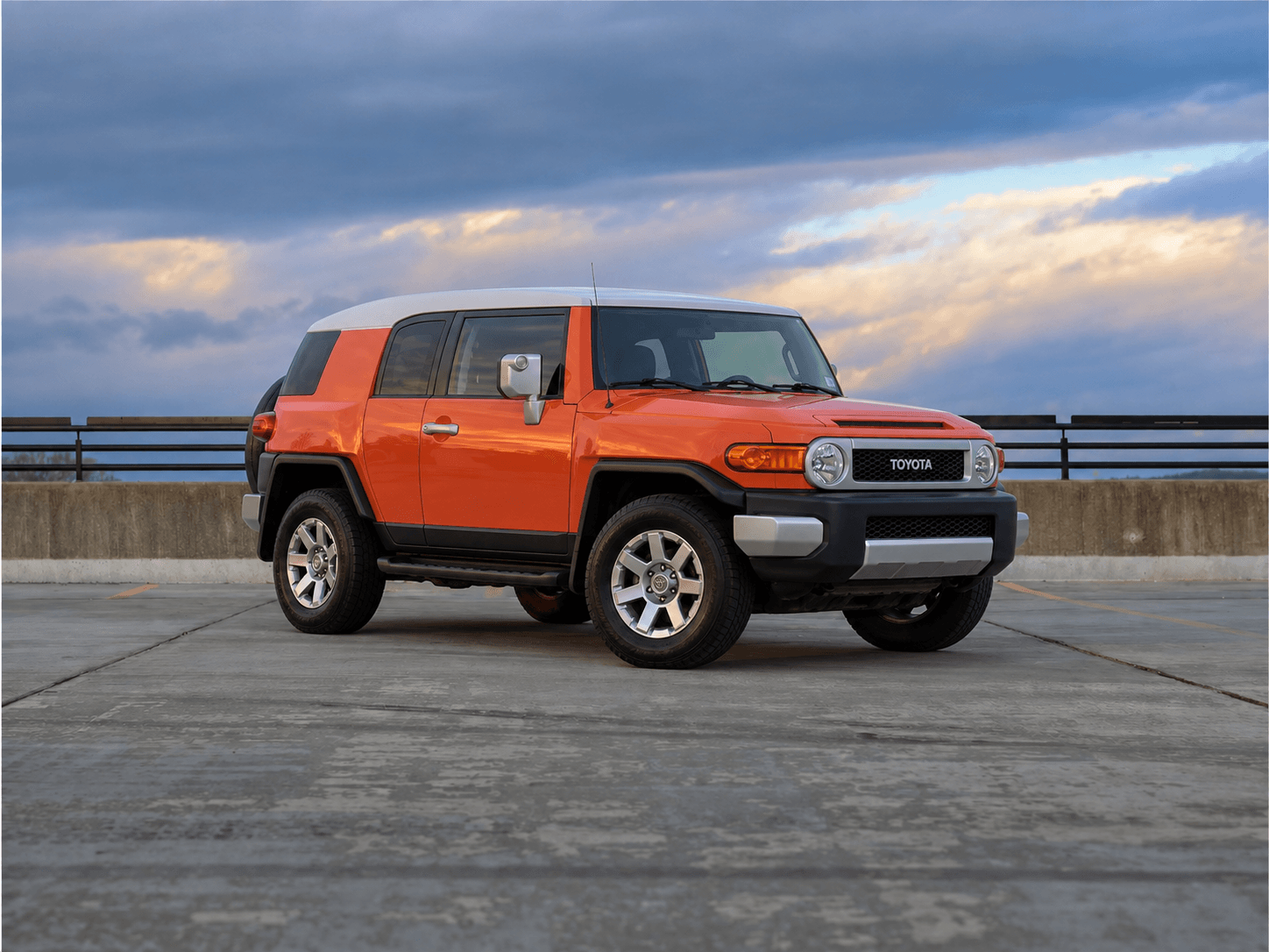 2014 Toyota FJ Cruiser — Photo 1